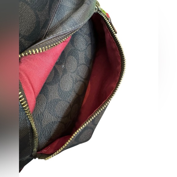 Medium Charlie Backpack In Signature Canvas - Picture 7 of 10